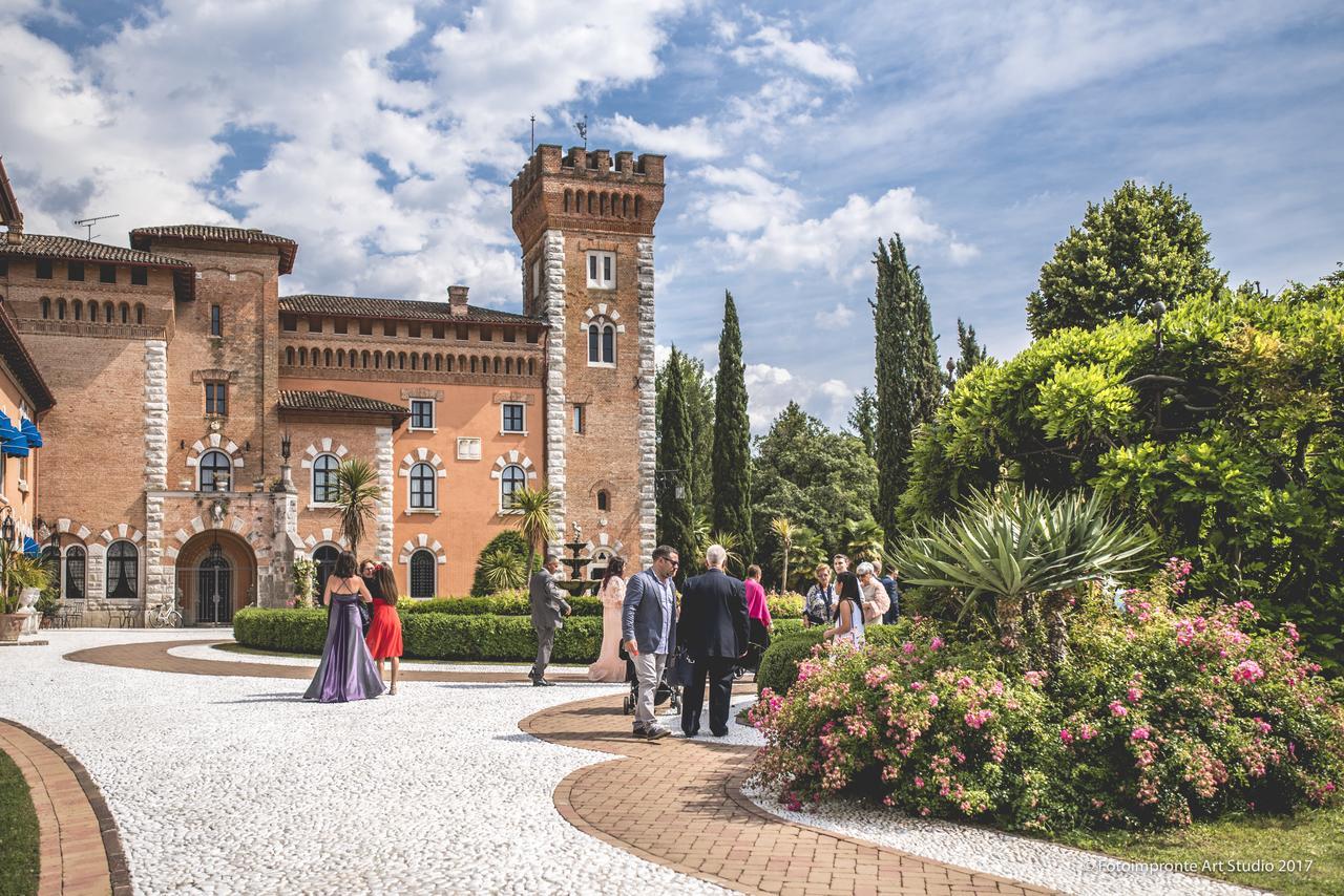Castello Di Spessa - Residenze D'Epoca Capriva del Friuli Exterior foto
